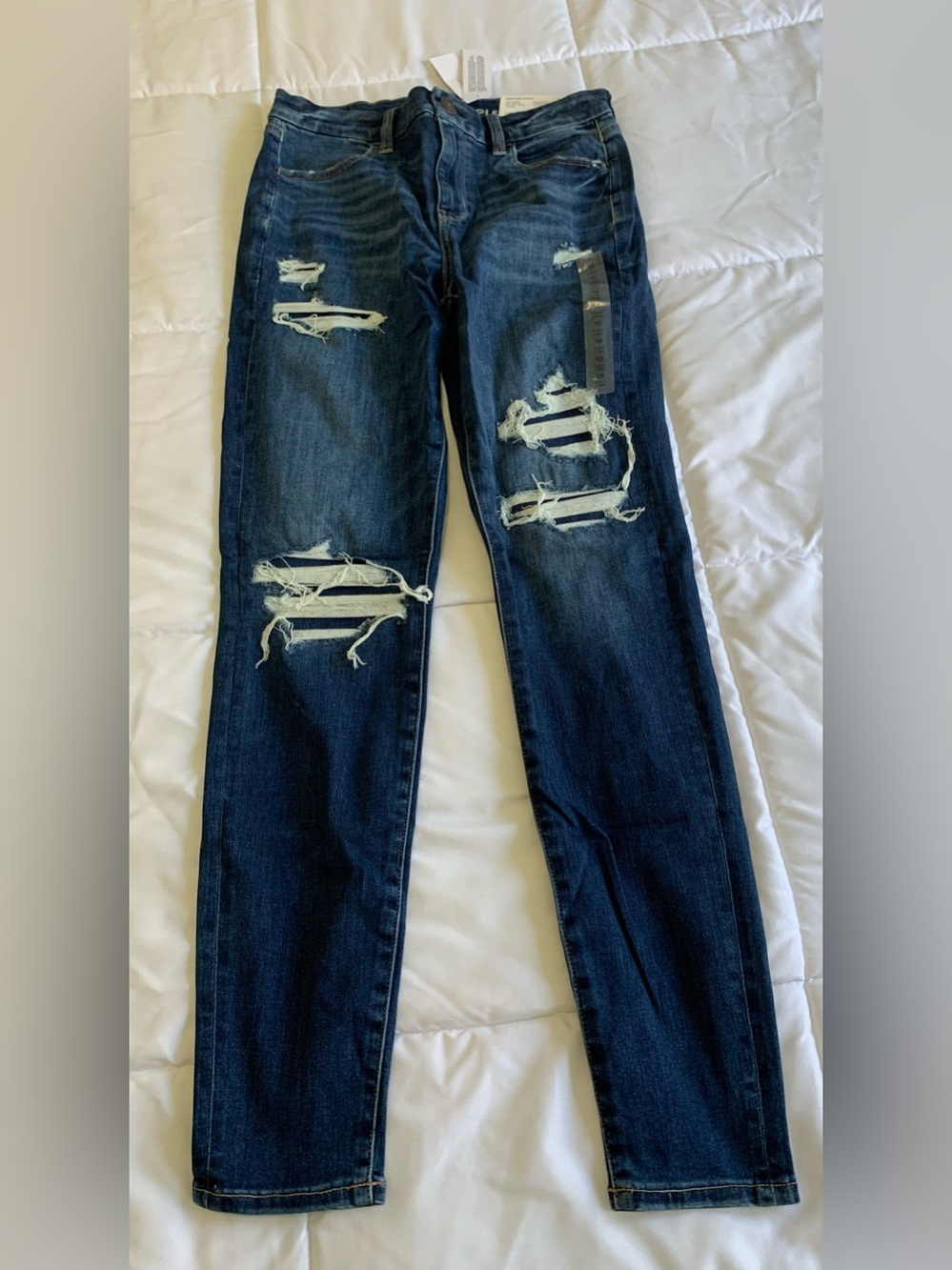 New with tags American Eagle jeans womens size 10